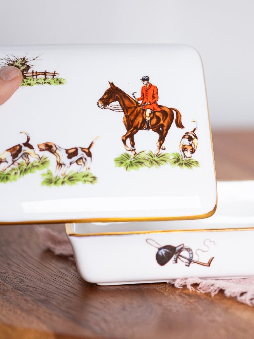 Royal Tuscan Tally Ho Trinket Box Vintage | Equestrian Fox Hunt Porcelain Box